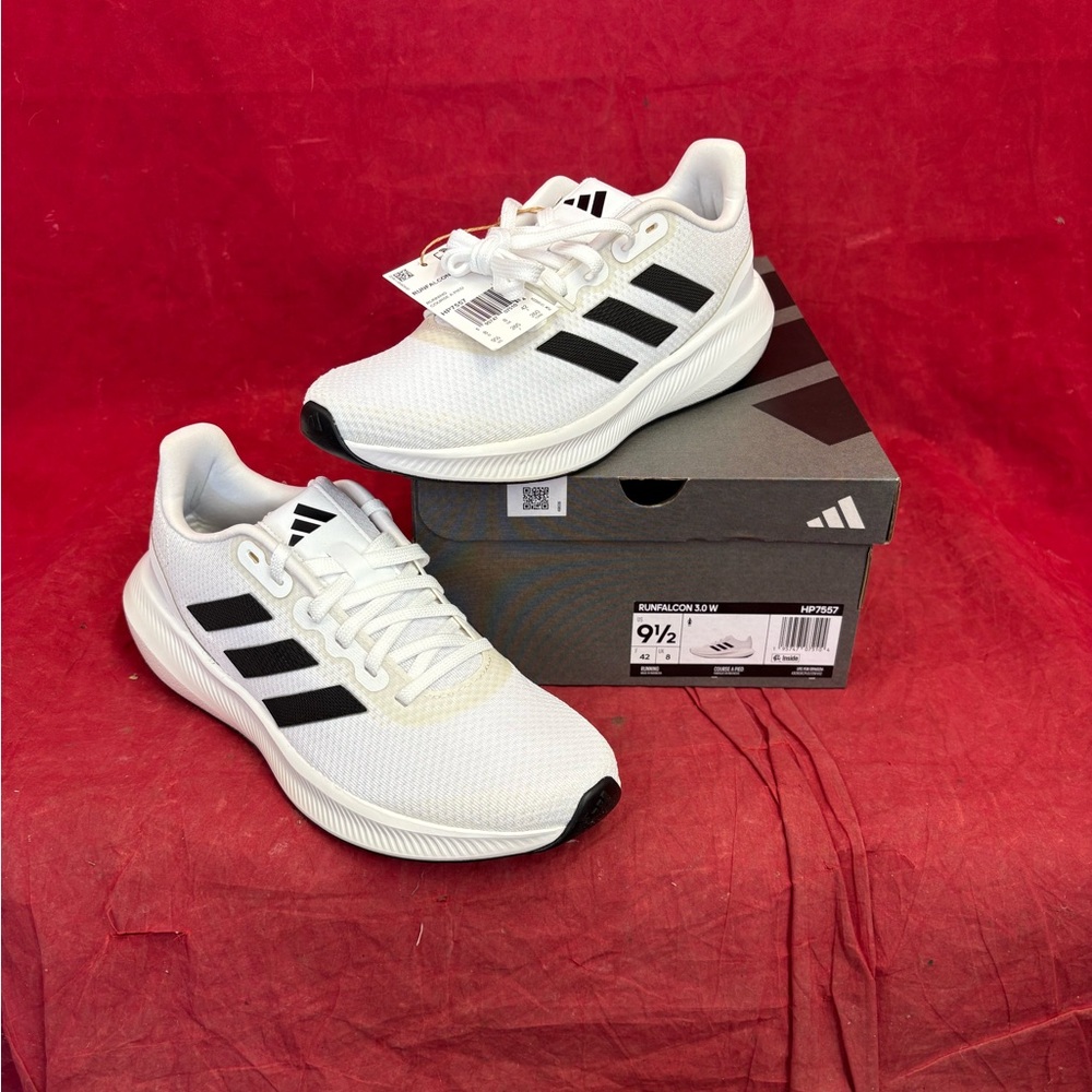 New: adidas Shoes/Sneakers: Runfalcon 3.0 W Black White Women’s Size 9.5